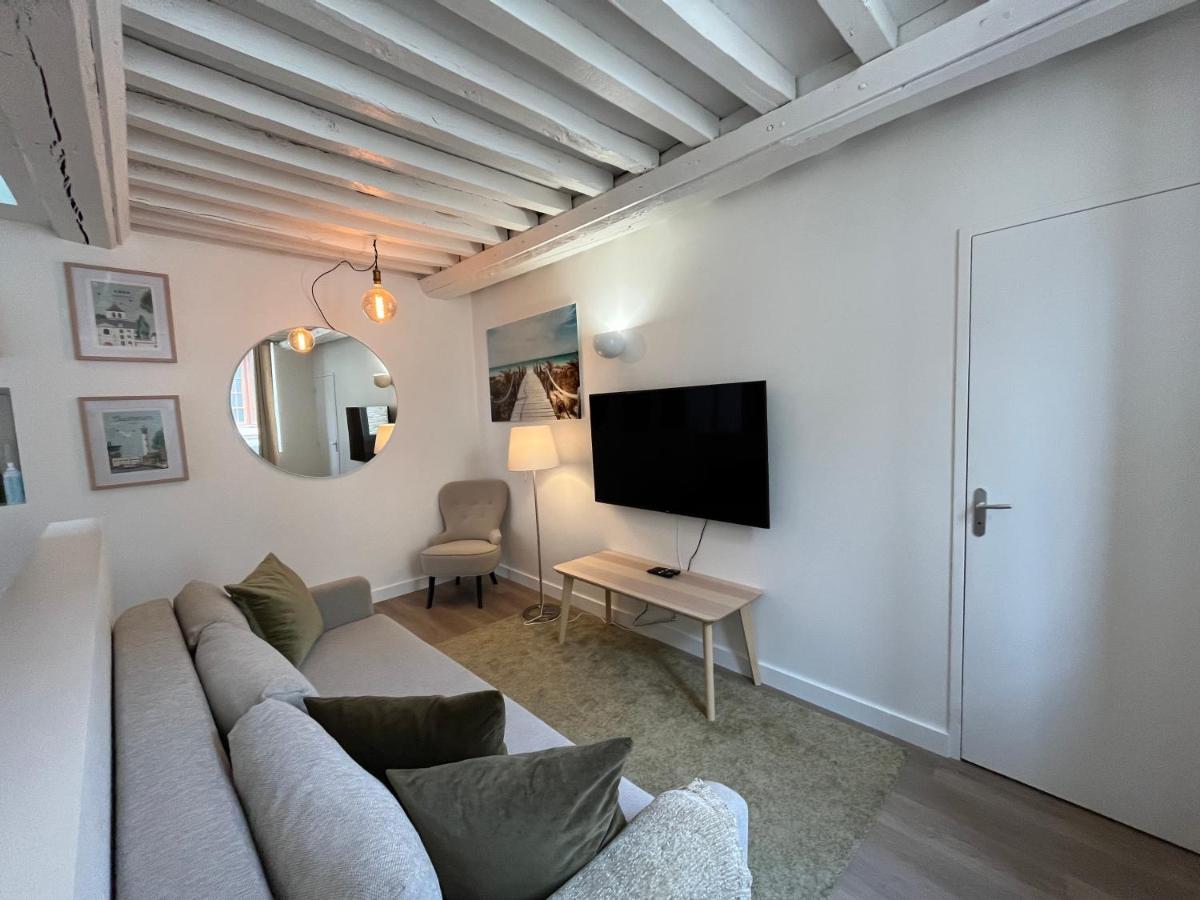 Bella, Joli Appt Renove Dans Le Bourg